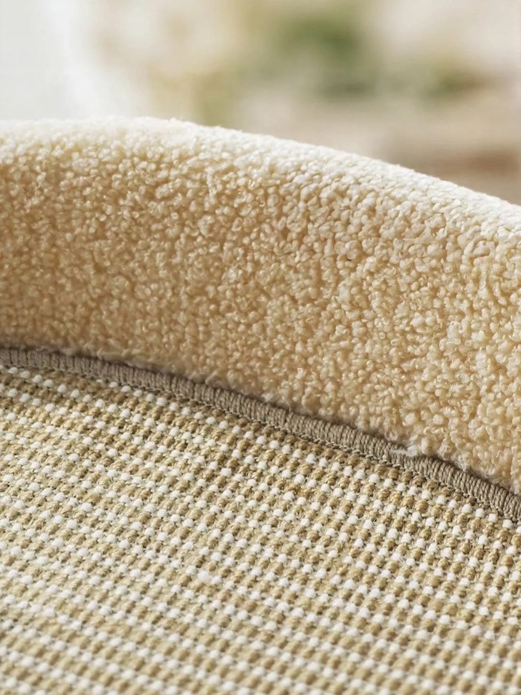 Soft Cat Scratching Post Bed