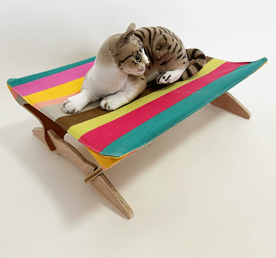 Dog Bed Cool-air DesignRaised Off The Ground To Prevent Rainbow Canvas Cat Bed