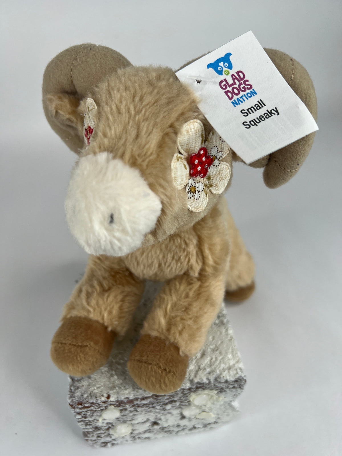 Small Stuffed SQUEAKY Dog & Puppy Toys / 10-30 lbs.