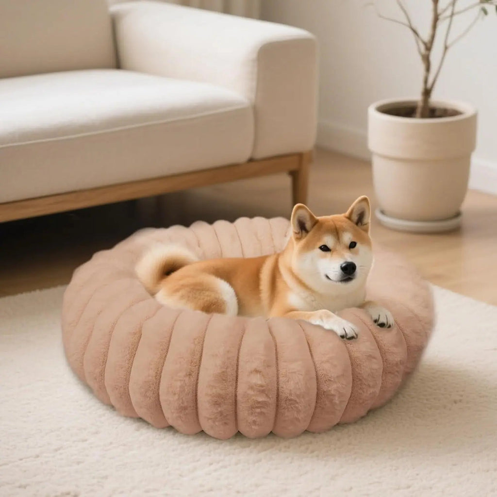 Luxury Donut Dog & Cat Bed, Faux Fur Calming Pet Bed with Non-Slip Base
