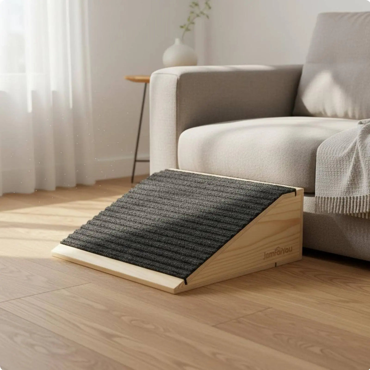 Wooden Pet Step Ramp Joint Protection Anti-Slip Dog Stair Single Step Pet Ramp Strong Wood Construction for Elderly Animals