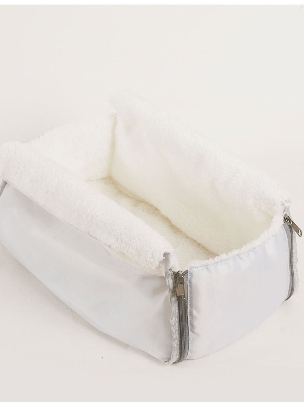 Comfortable & Breathable Pet Carrier Bag